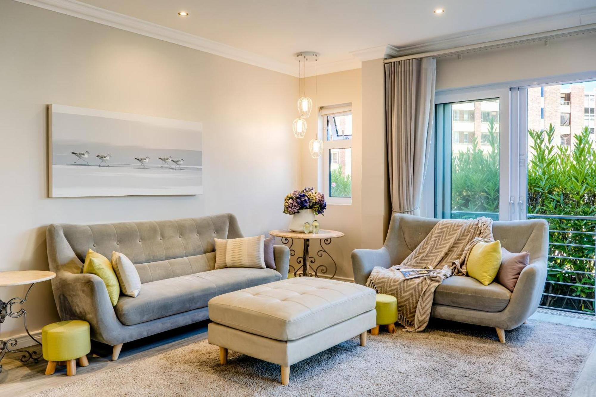 Lägenhet på 0 m² i Camps Bay, med 2 sovrum och 1 badrum  Kapstaden Exteriör bild